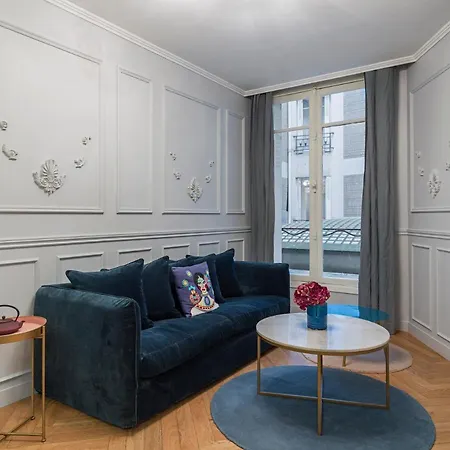 The Blue Pearl * Paris