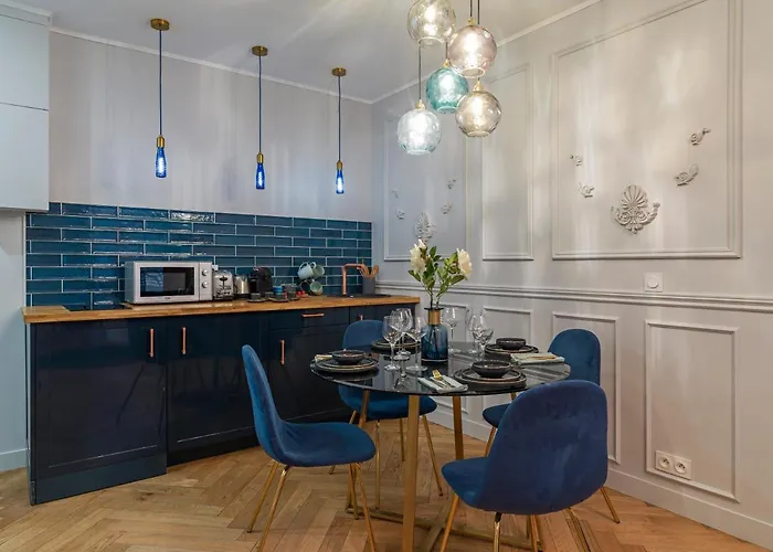 The Blue Pearl Daire *