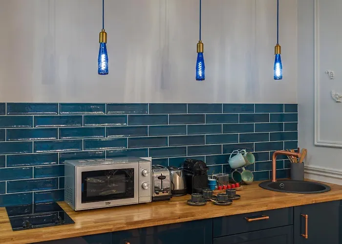 The Blue Pearl Apartment *