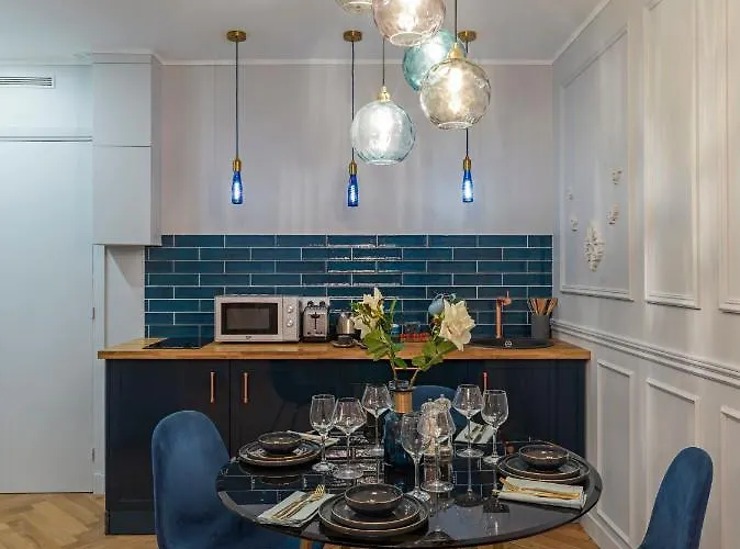 The Blue Pearl * Paris